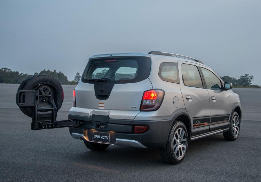  Chevrolet Spin Activ 2014 года  (фото 4 из 16)
